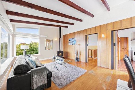 Photo of property in 2 Penders Place, Henderson, Auckland, 0610