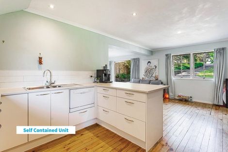 Photo of property in 137 Brian Crescent, Stanmore Bay, Whangaparaoa, 0932