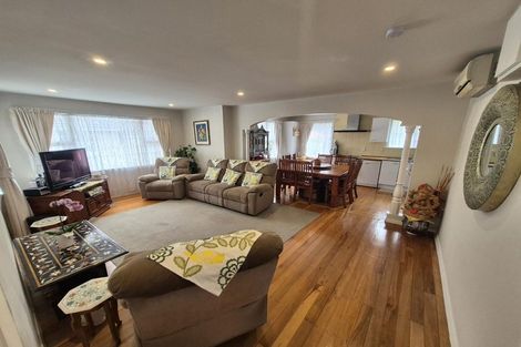 Photo of property in 4 Oakhurst Place, Russley, Christchurch, 8042