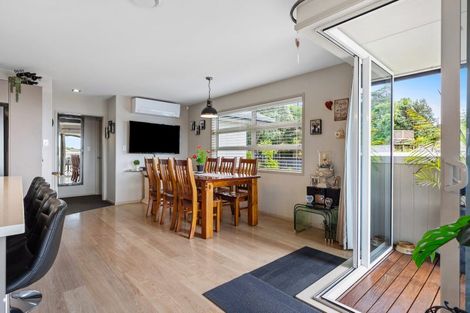 Photo of property in 37 Contour Avenue, Pyes Pa, Tauranga, 3112