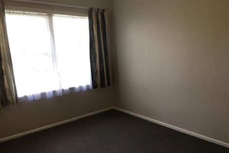 Photo of property in 3/60 Moana Avenue, One Tree Hill, Auckland, 1061