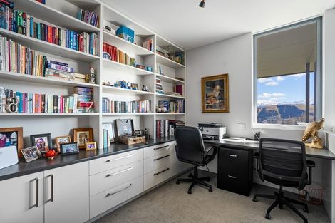 Photo of property in 16 Hayes View Lane, Lake Hayes, Queenstown, 9371