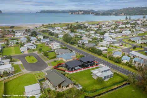 Photo of property in 25 Pacific Place, Whitianga, 3510