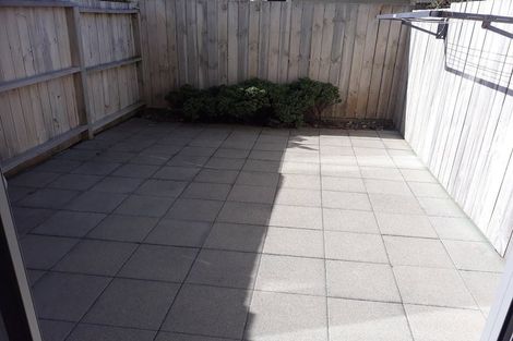 Photo of property in 9/2 Stone Street, Miramar, Wellington, 6022