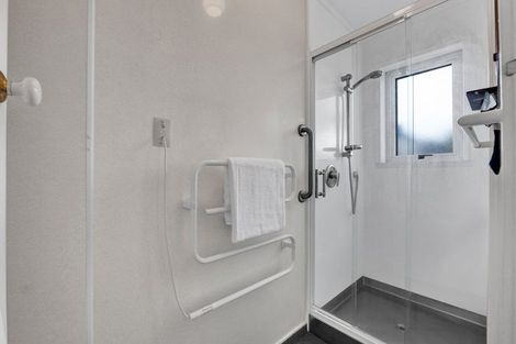 Photo of property in 102a Frankley Road, Frankleigh Park, New Plymouth, 4310