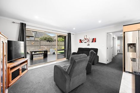 Photo of property in 9 Waikaka Place, Rototuna North, Hamilton, 3210