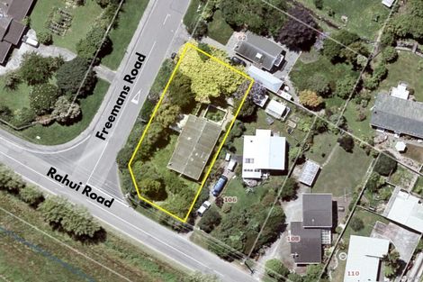 Photo of property in 64 Freemans Road, Otaki, 5512