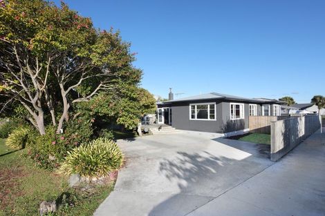 Photo of property in 3b Wellington Street, Feilding, 4702