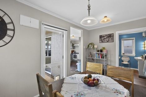 Photo of property in 317 Carrington Street, Vogeltown, New Plymouth, 4310