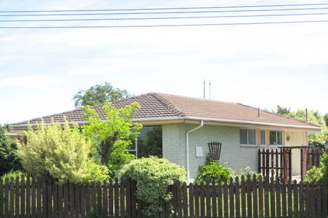 Photo of property in 8 Mahoe Street, Templeton, Christchurch, 8042