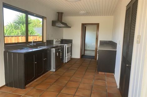 Photo of property in 16 Short Street, Otumoetai, Tauranga, 3110