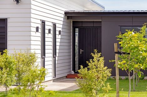 Photo of property in 34 Gimson Street, Solway, Masterton, 5810
