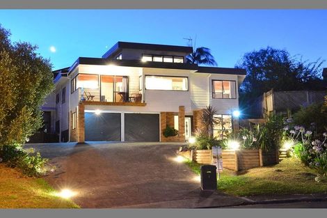 Photo of property in 3 Farr Road, West Harbour, Auckland, 0618