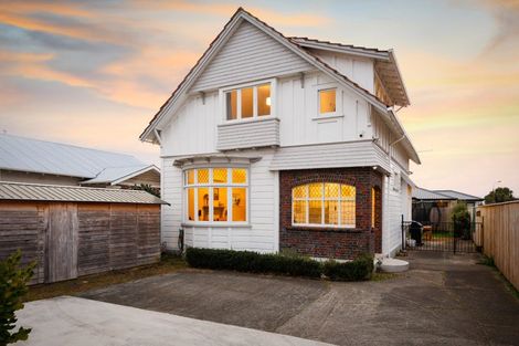 Photo of property in 103 Featherston Street, Takaro, Palmerston North, 4412