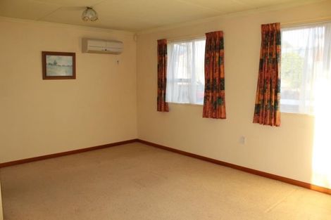 Photo of property in 37 Surrey Street, Caversham, Dunedin, 9012