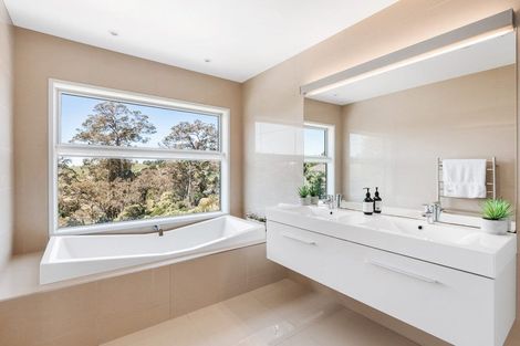 Photo of property in 11 Buxton Place, Ohauiti, Tauranga, 3112