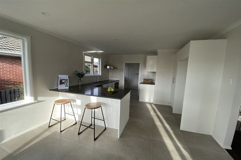 Photo of property in 9 Mappleton Avenue, Burnside, Christchurch, 8053