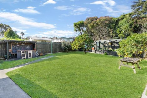 Photo of property in 3 Mack Place, Red Hill, Papakura, 2110