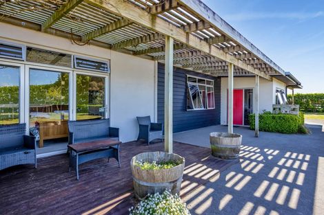 Photo of property in 5674 Mountain Road, Normanby, Hawera, 4673