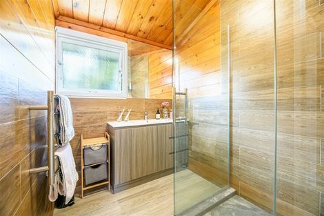 Photo of property in 137 Stredwick Drive, Torbay, Auckland, 0630