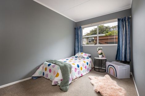 Photo of property in 1/6 Waterloo Place, Westown, New Plymouth, 4310