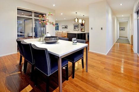 Photo of property in 73d Oraha Road, Kumeu, 0892