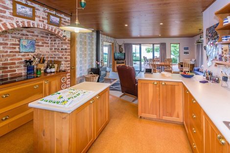 Photo of property in 220 Bossu Road, Wainui, Akaroa, 7582