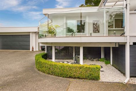 Photo of property in 1040 Scenic Drive North, Swanson, Auckland, 0816