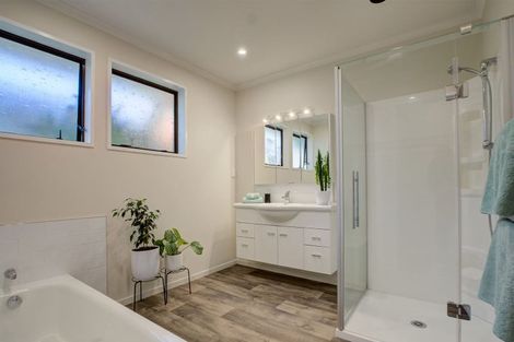 Photo of property in 106 Beerescourt Road, Beerescourt, Hamilton, 3200