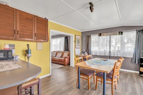 Photo of property in 6 Dundas Road, Sanson, 4817