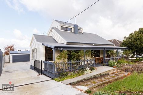 Photo of property in 19 Wellesley Street, Feilding, 4702