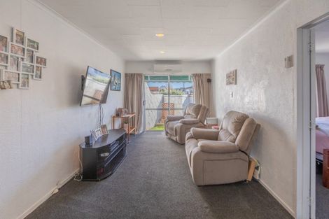 Photo of property in 7/283 Taradale Road, Pirimai, Napier, 4112