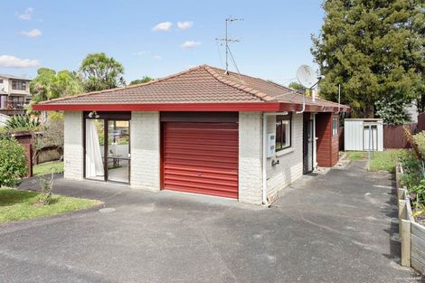 Photo of property in 2/54 Nikau Street, New Lynn, Auckland, 0600