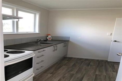 Photo of property in 28 Birdwood Road, Pukekohe, 2120