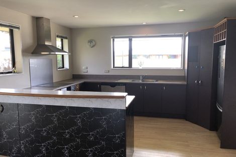 Photo of property in 16 Monet Vale, Rolleston, 7614