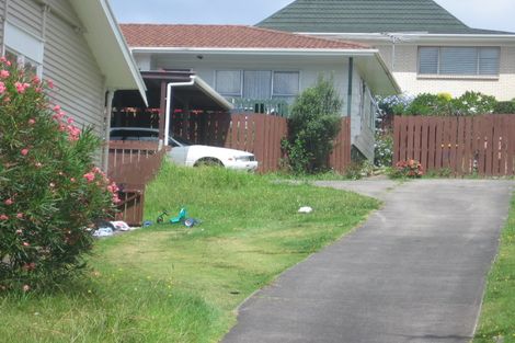 Photo of property in 1/8 Corunna Road, Milford, Auckland, 0620