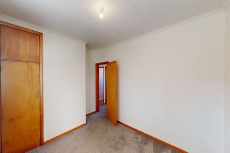 Photo of property in 14 Fairfield Road, Levin, 5510