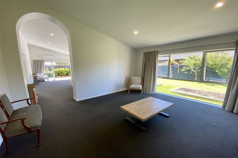 Photo of property in 73 Aston Drive, Waimairi Beach, Christchurch, 8083