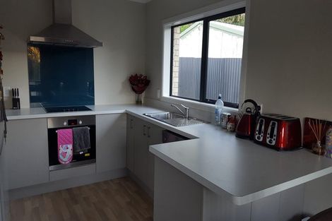 Photo of property in 38 Mcdougall Grove, Haywards, Lower Hutt, 5018