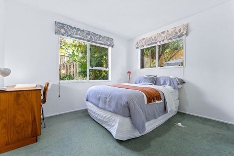 Photo of property in 14 Blundell Place, Chatswood, Auckland, 0626