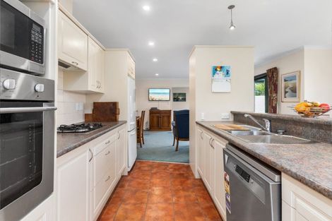 Photo of property in 128 William Brittan Avenue, Halswell, Christchurch, 8025