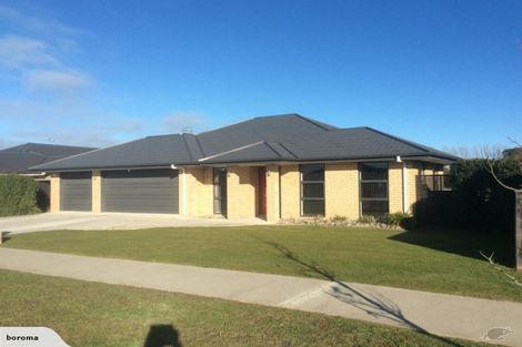 Photo of property in 87 Acacia Avenue, Rangiora, 7400