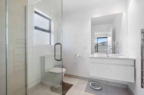 Photo of property in 2 Tupeia Lane, Tikipunga, Whangarei, 0112