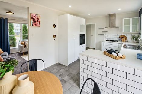 Photo of property in 7 Whakataki Grove, Waiwhetu, Lower Hutt, 5010