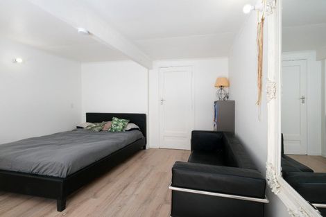 Photo of property in 2 Doon Street, Vauxhall, Dunedin, 9013