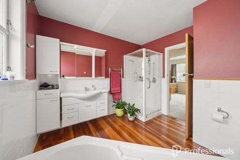 Photo of property in 3 York Avenue, Manor Park, Lower Hutt, 5019
