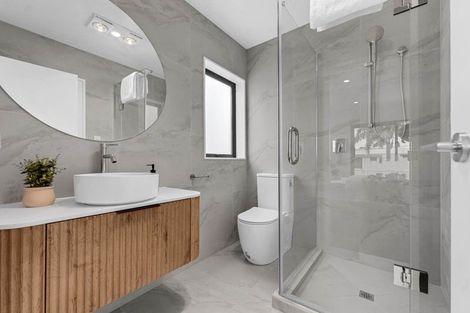 Photo of property in 19 Claude Road, Hillpark, Auckland, 2102