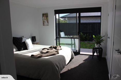 Photo of property in 11 Fuller Street, Papamoa Beach, Papamoa, 3118