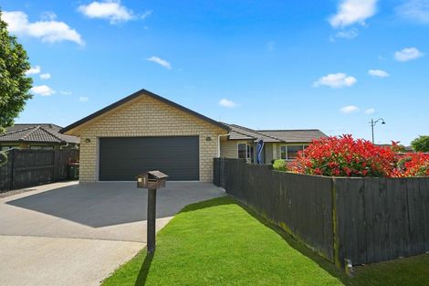 Photo of property in 1 Whitney Place, Rototuna North, Hamilton, 3210