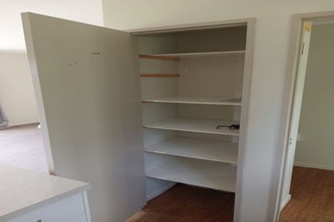 Photo of property in 112 Arrowsmith Road, Waitakere, Henderson, 0782